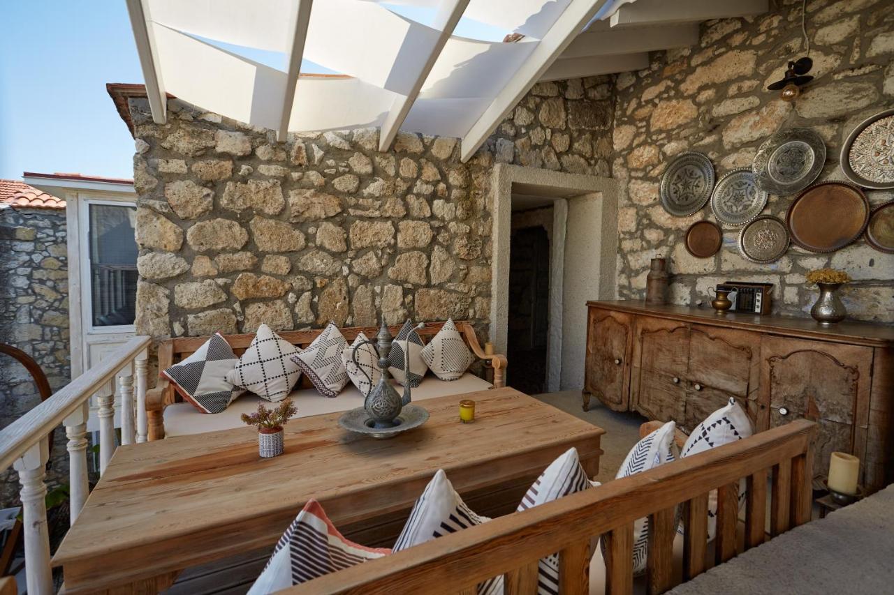 Morisi Avlu Hotel Alacati Exterior photo