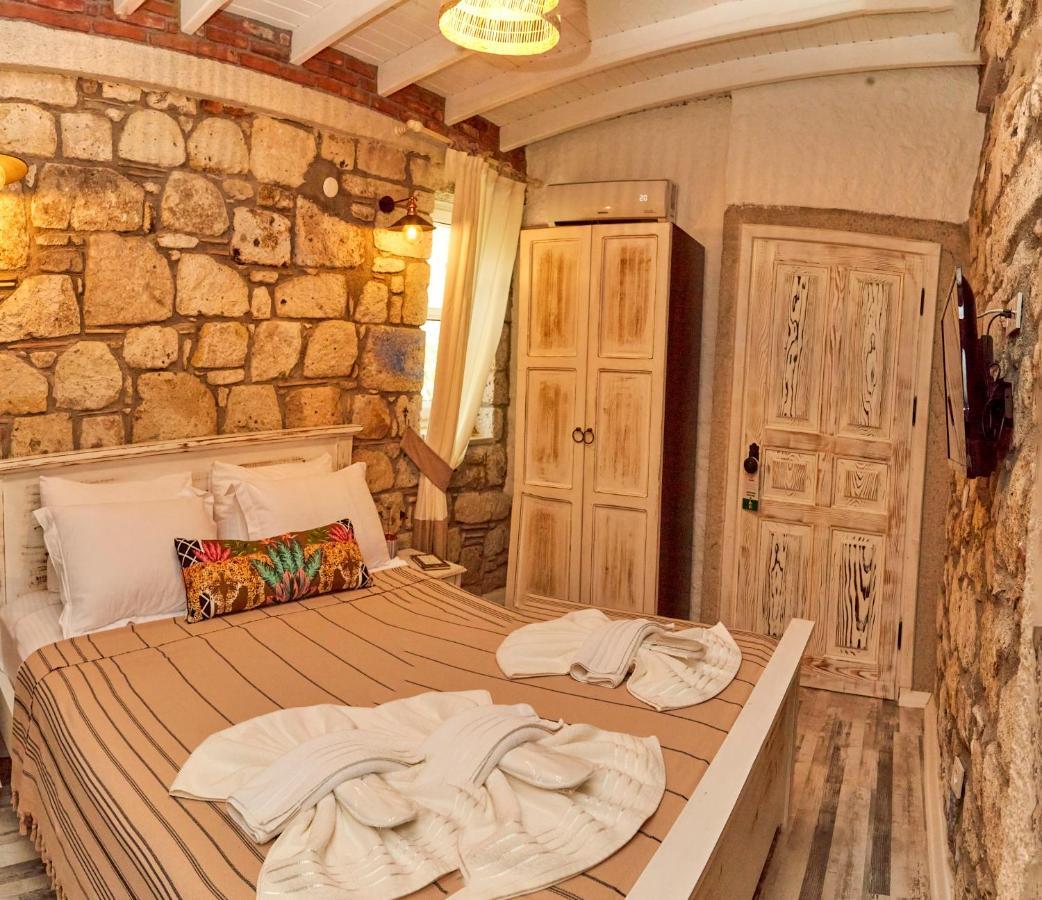 Morisi Avlu Hotel Alacati Exterior photo