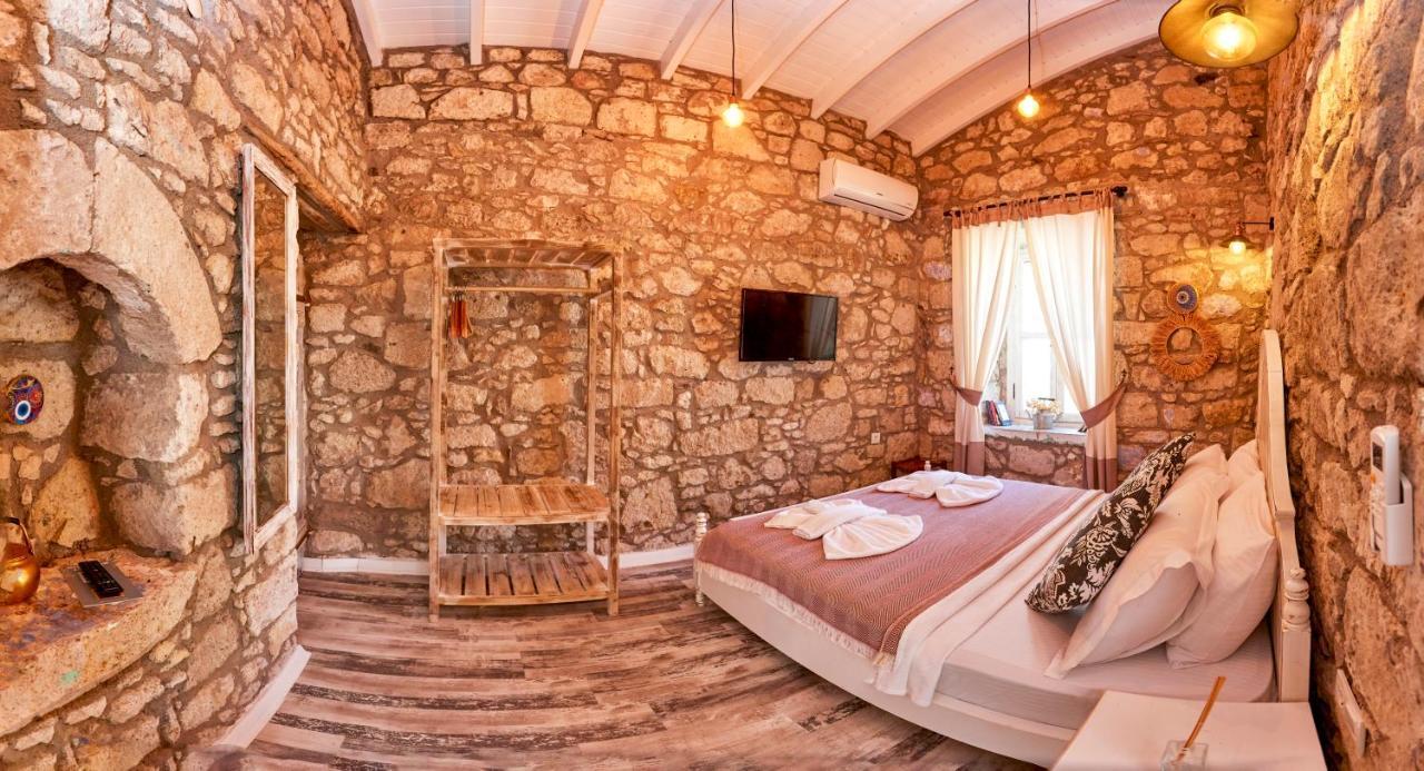 Morisi Avlu Hotel Alacati Exterior photo